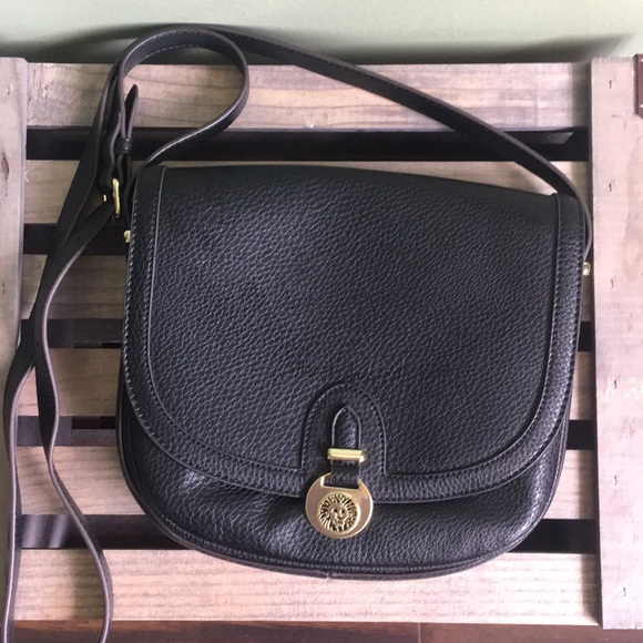 Anne Klein Handbags - ✨Ann Klein Black Crossbody Bag